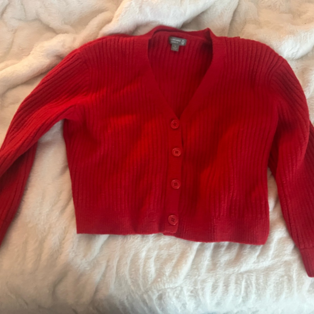 Soft red holiday 🎁 cropped sweater M